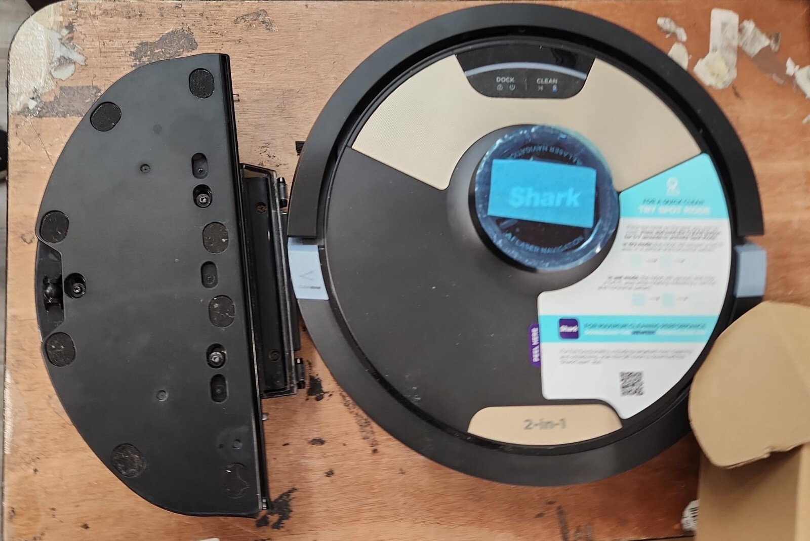 Shark AI Ultra 2-in-1 Robot Vacuum and Mop and XL Self-Emptying HEPA Base Used N
