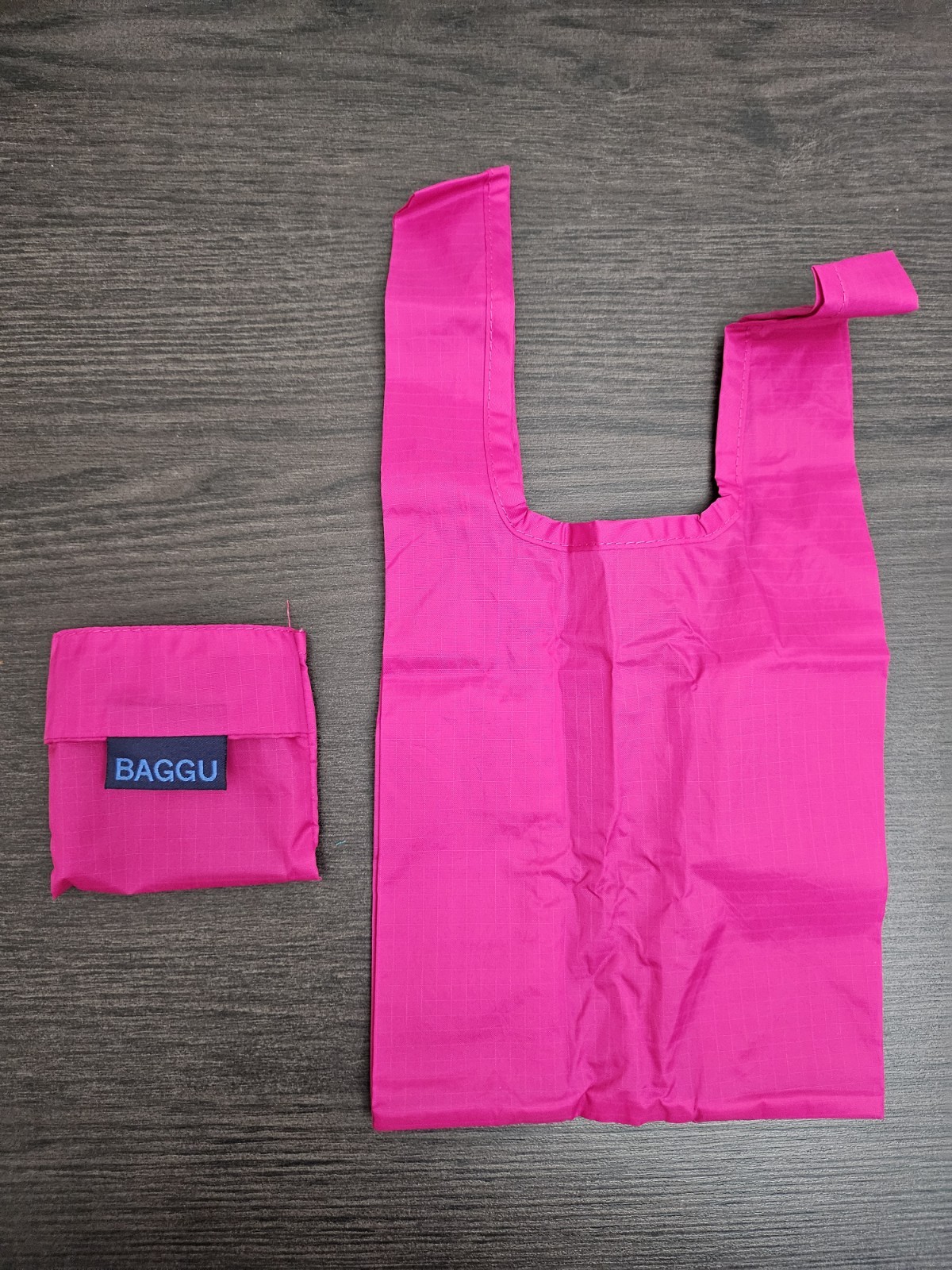 Baggu Mini Reusable Bag (Magenta)