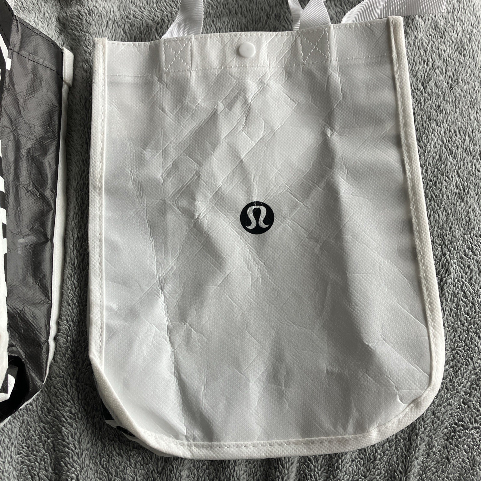 Lululemon Shopping Tote Bag Reusable Black And White 9×12 Lot Of 2