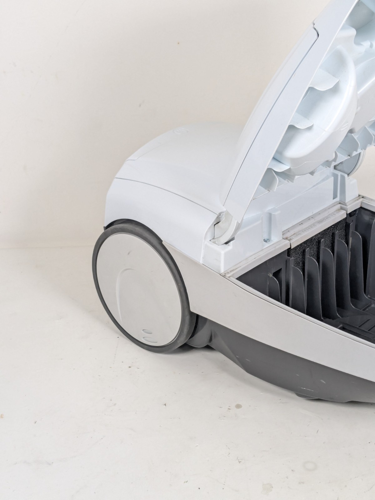 Kenmore Progressive 116 Vacuum Cleaner True HEPA Canister & Attachments Only