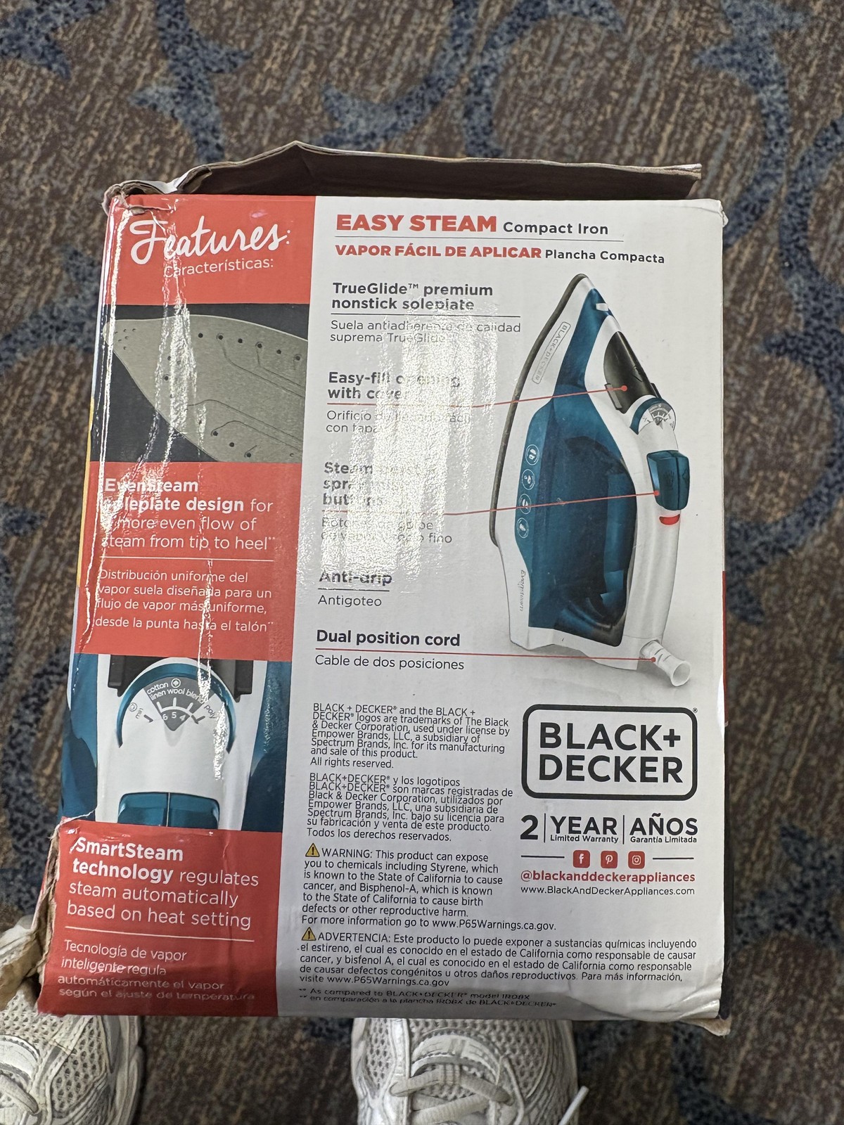 BLACK+DECKER Easy Steam Compact Iron TrueGlide Nonstick Soleplate New