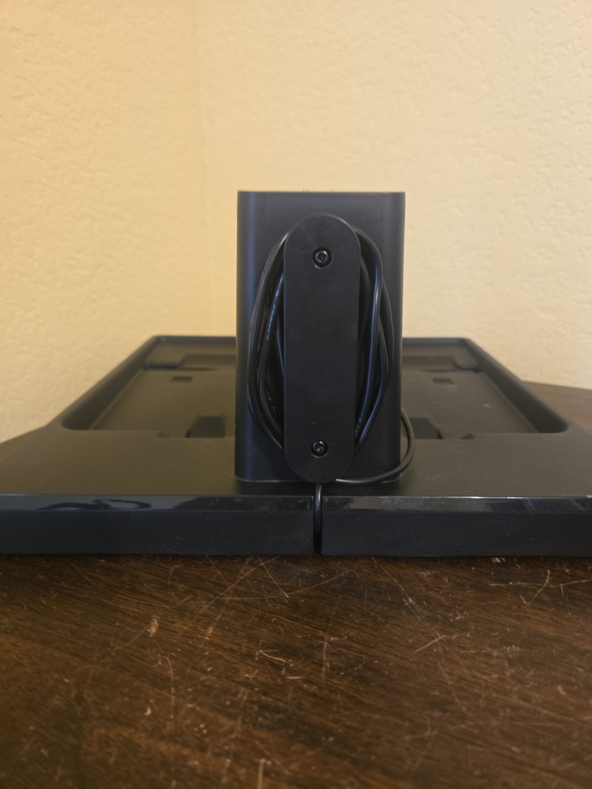 OEM Shark WD261 AW261 HydroVac MessMaster Cordless Vacuum Charger Dock Base Tray