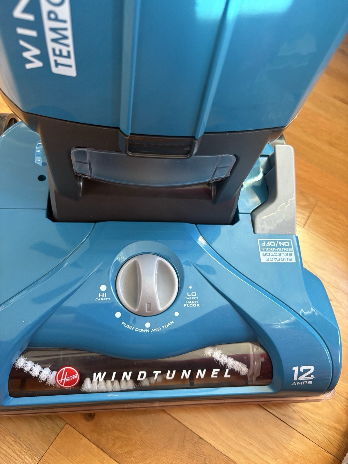 Hoover WindTunnel Tempo Vacuum – Upright Bagged -UH30301 in Miami.