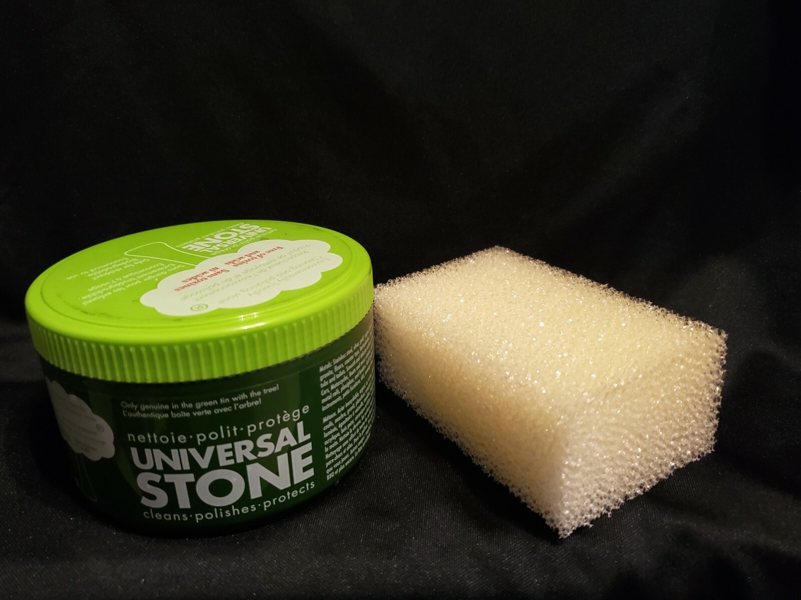 Universal Stone Multi-Surface Cleaner 500 g & Sponge, Cleans Polishes Protects