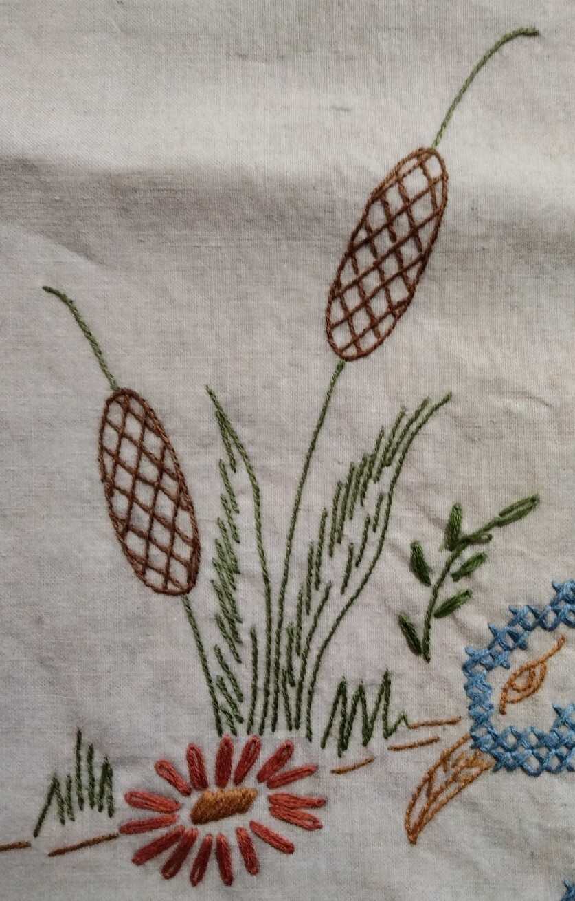 Vintage Embroidery Ladies Laundry Bag & Clothespin Hanging Bag Rare Handmade