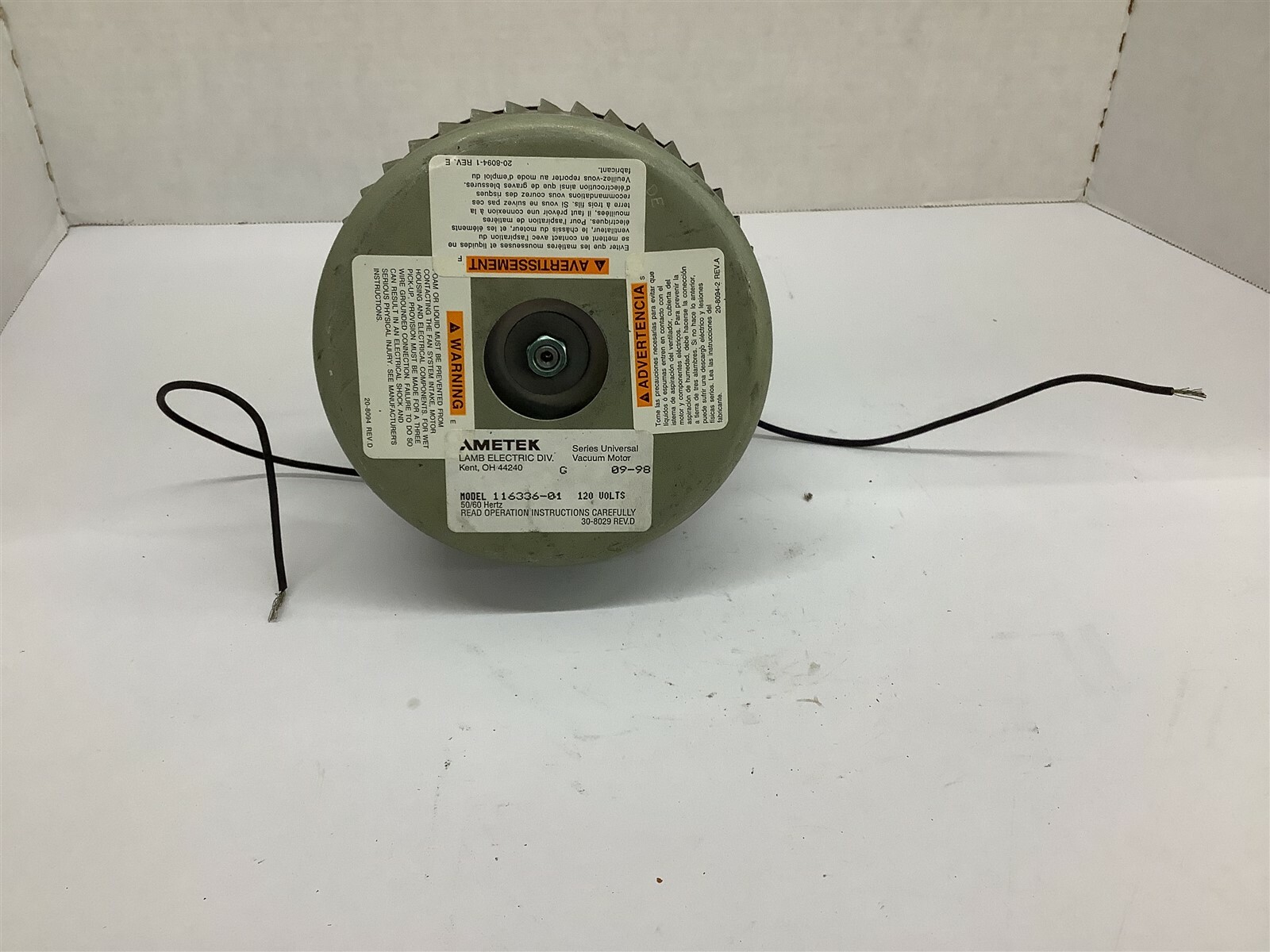 Ametek 116336-01 Series Universal Vacuum Motor 120 V 50/60 Hz