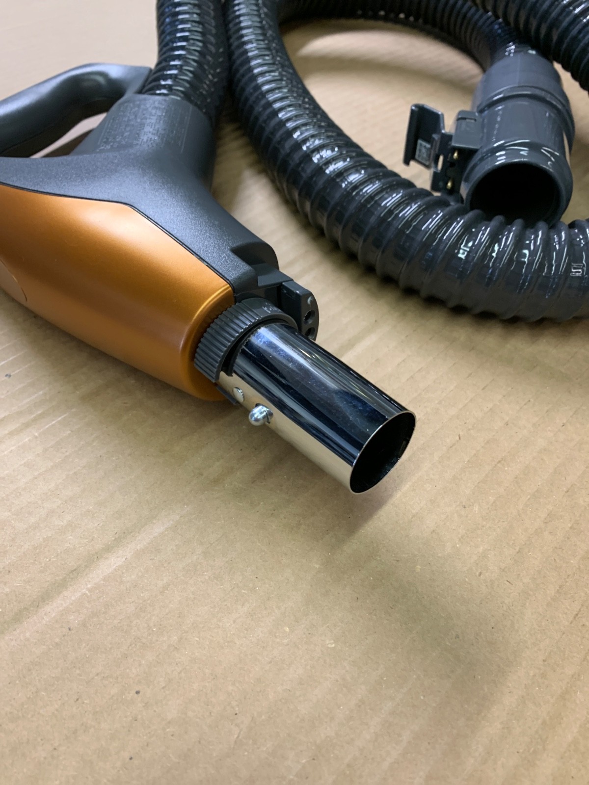 Kenmore Pet Friendly Lightweight vacuum hose 591005157 81214 200 series 2 prong