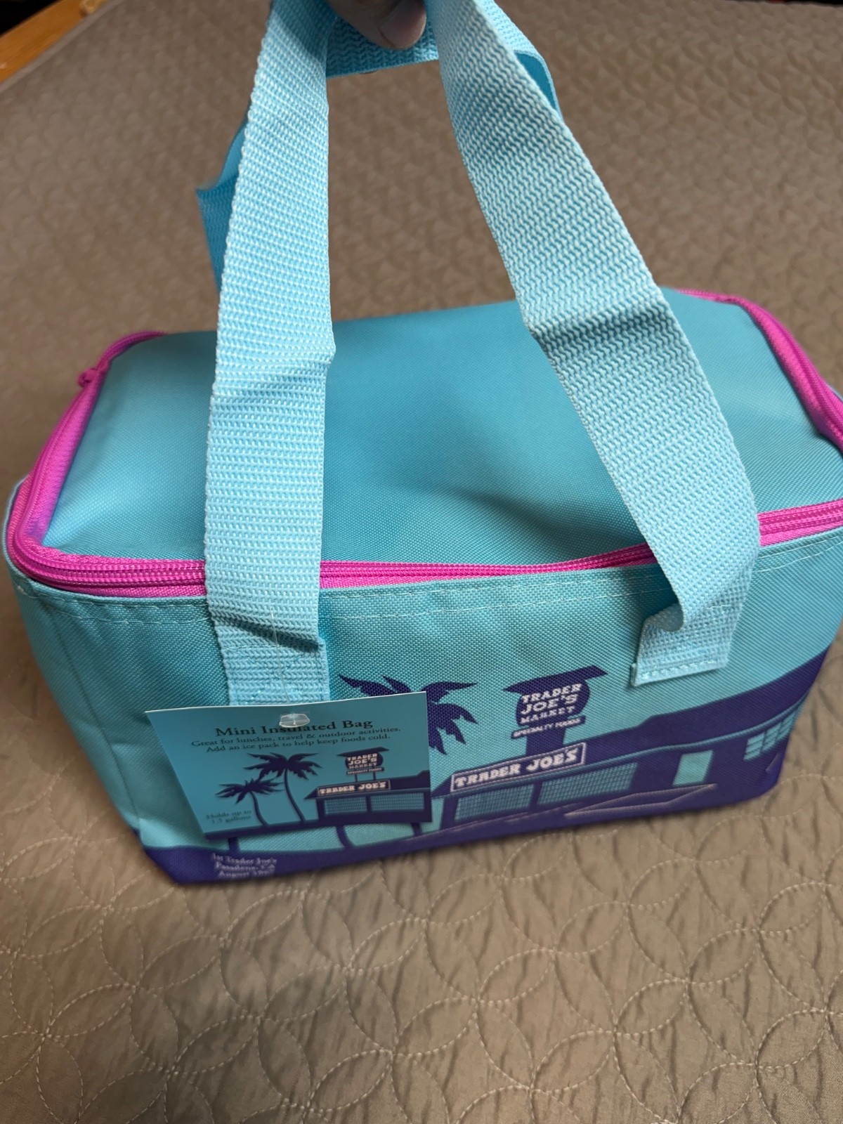 trader joes mini insulated bag(pick what color)