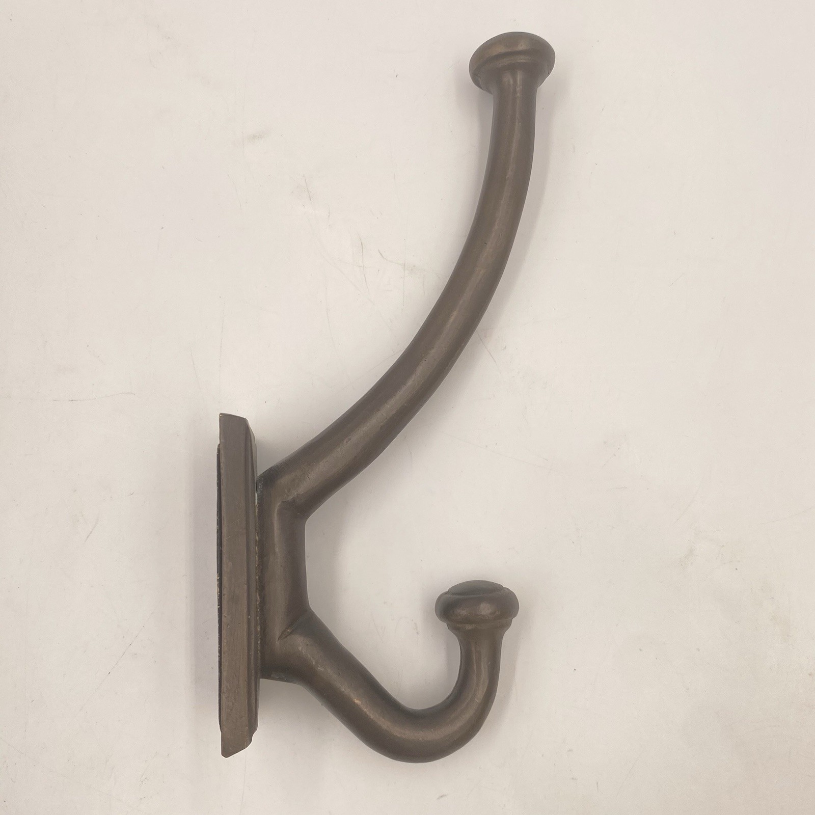NEW Pottery Barn PITTED BRONZE METAL WALL HOOK 8” Oversized Dual Coat Robe NOS