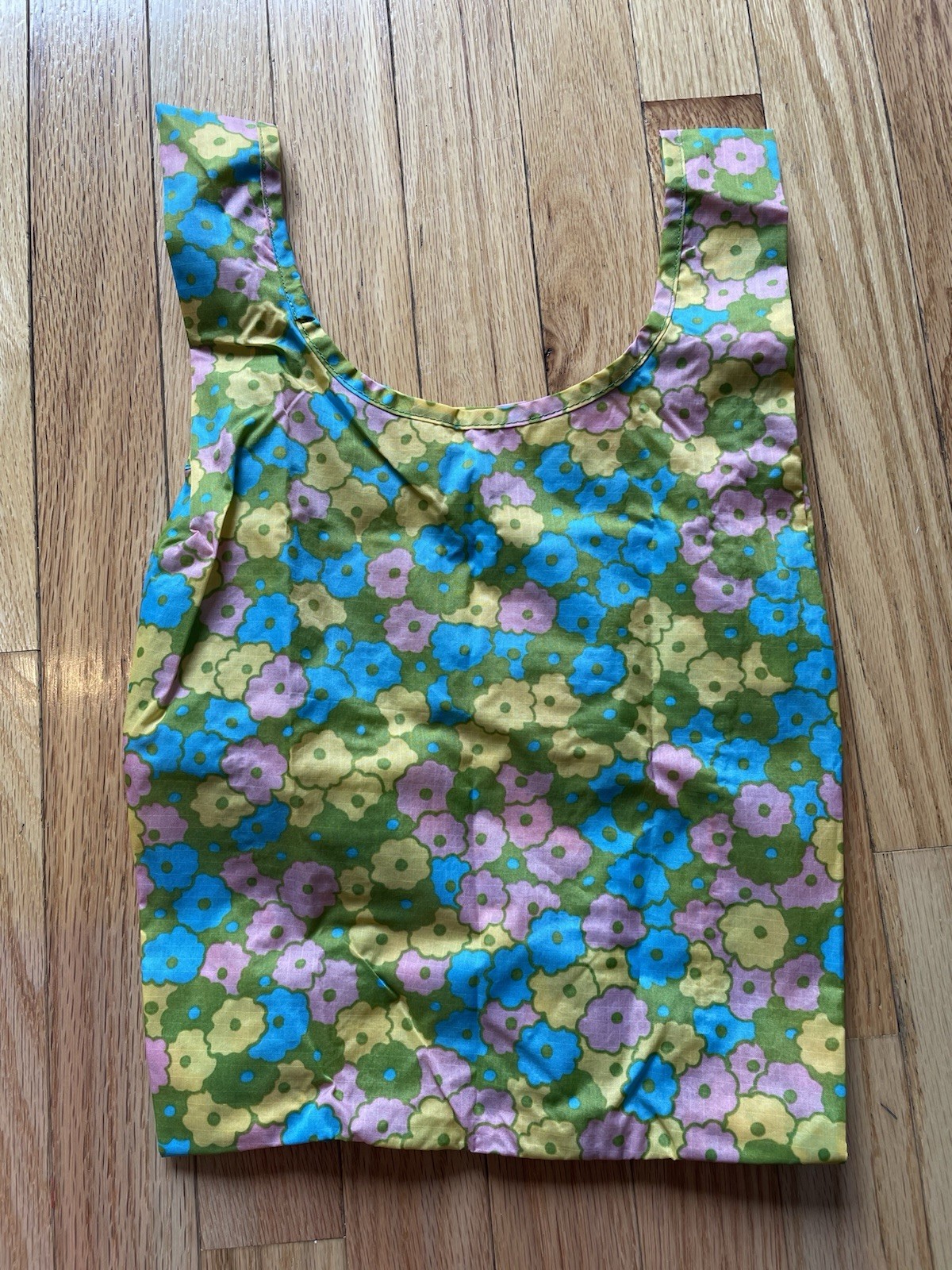 4 Baggu Reusables in Photo Forest Flowerbed Yellow Mesh reusable bags