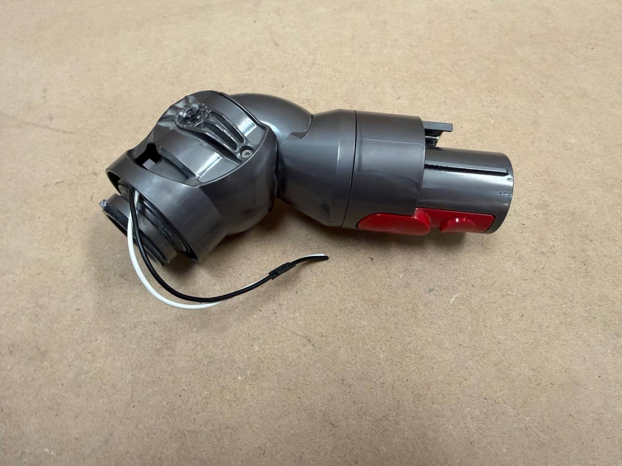 Genuine Dyson V8 Nozzle Head Roller Brush Motor Elbow Assembly Replacement Part