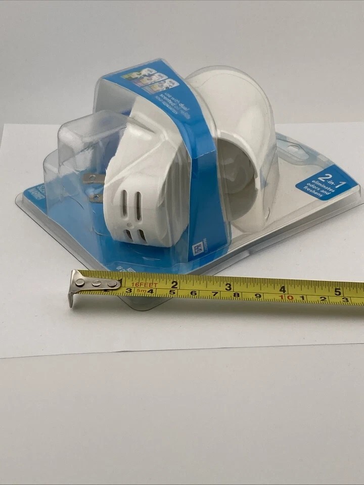 Febreze NOTICEables Scented Oil Warmer Plug In 2 in 1 Air Freshener NO REFILL