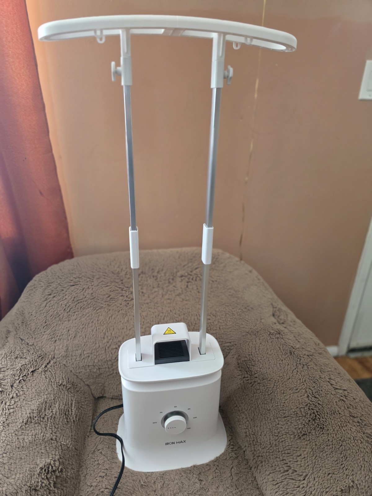 IronMax Iron Dryer Clothes Irons, White
