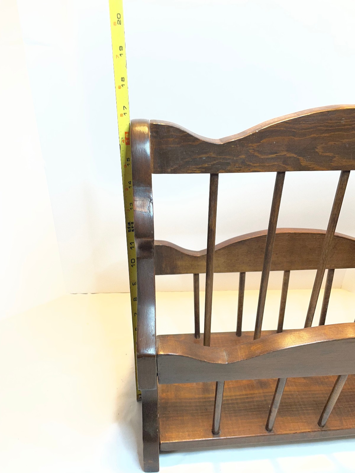 Vintage Solid Wood Magazine Rack Holder Stand Newspaper Record Spindle 18.5″