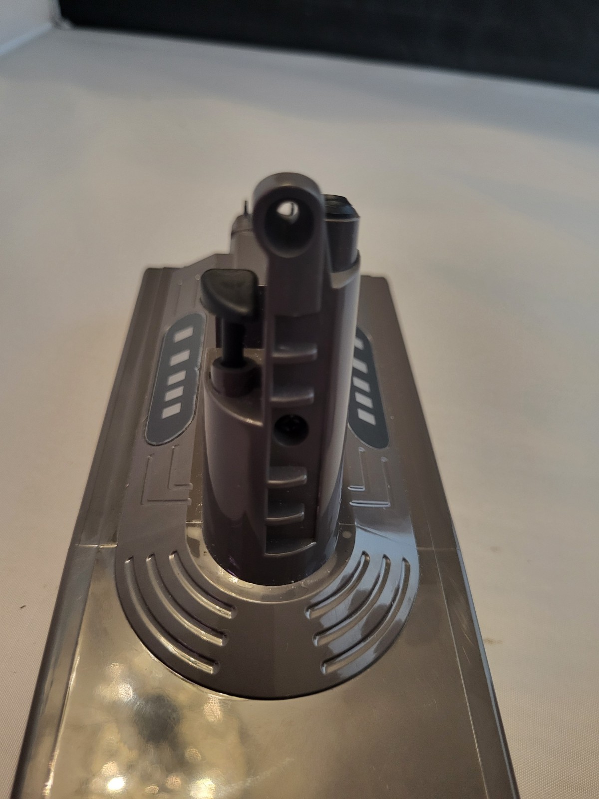 Dyson V10 Replacement Battery DYS-25.2(V10) 25.2V 7.0Ah 176Wh Gray