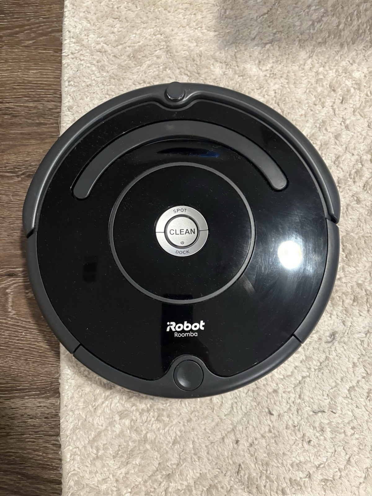 iRobot Roomba 671 Wi-Fi Robot Vacuum – Untested Battery Life, Powers On