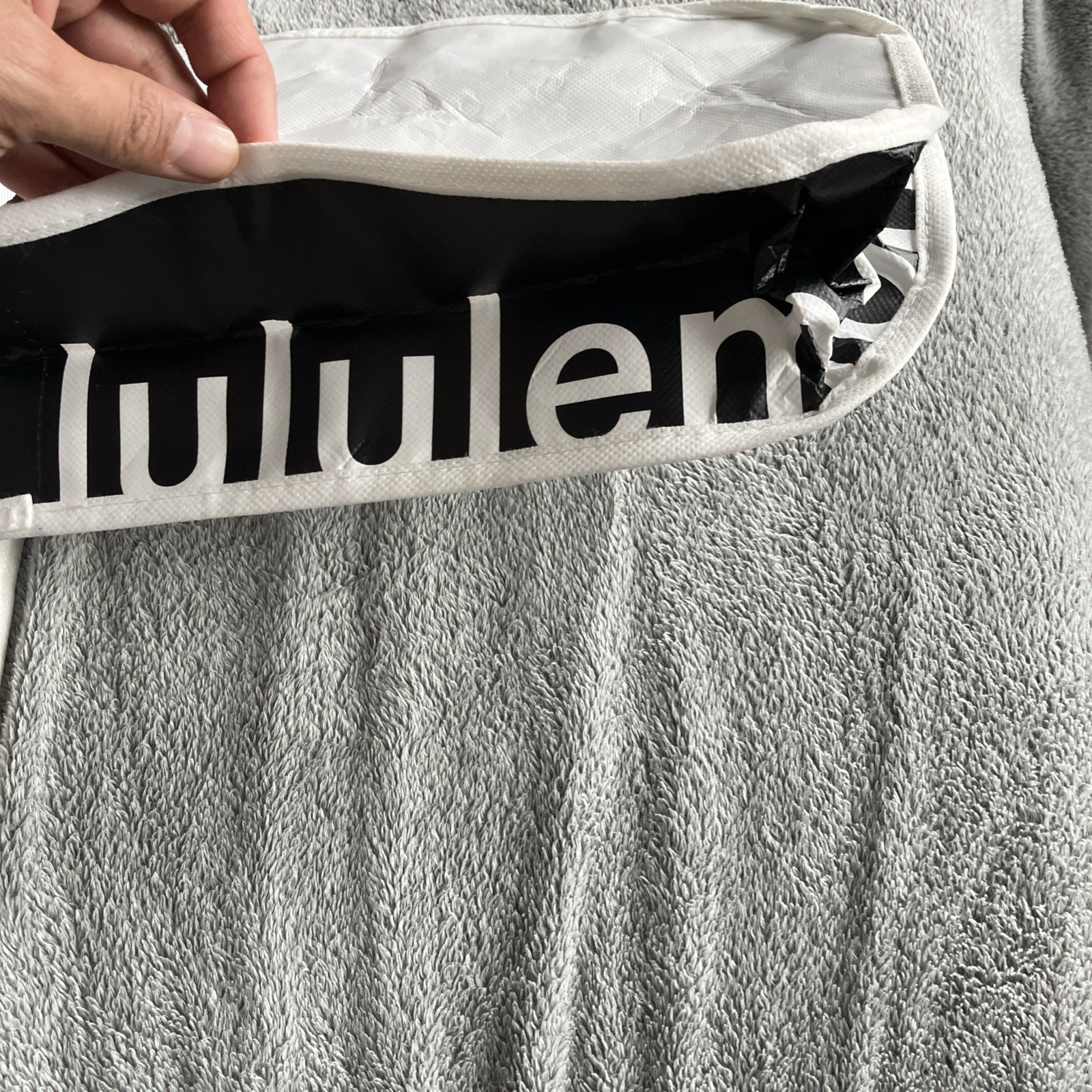 Lululemon Shopping Tote Bag Reusable Black And White 9×12 Lot Of 2
