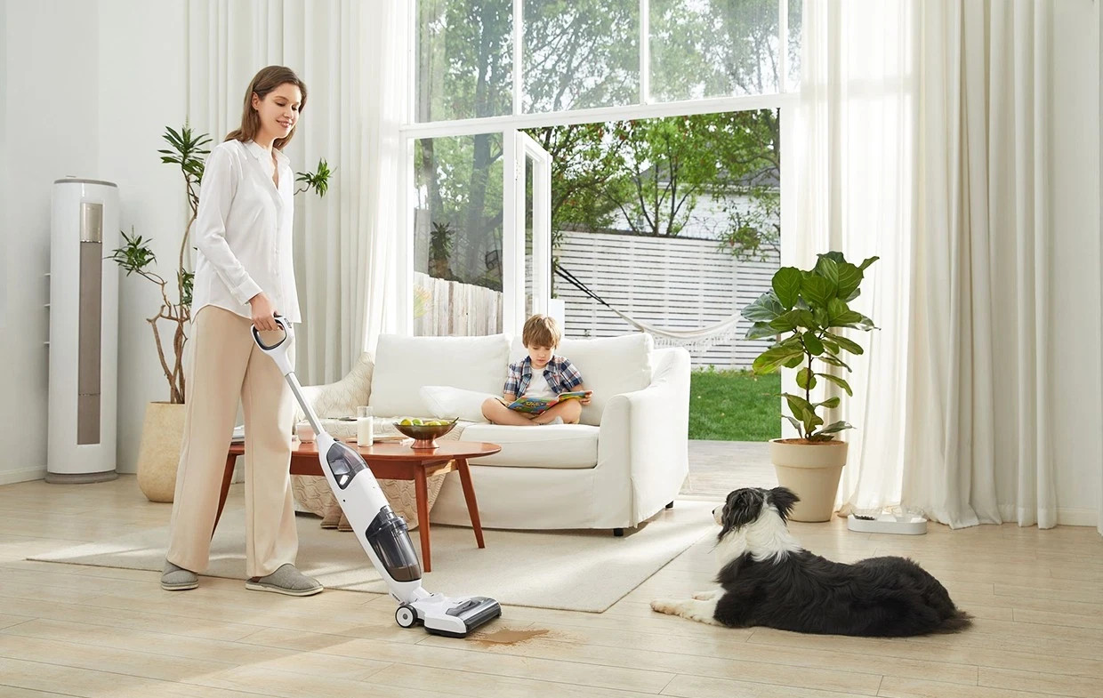Shark EX300 CarpetXpert HairPro w/StainStriker Stain Eliminator upright vacuum