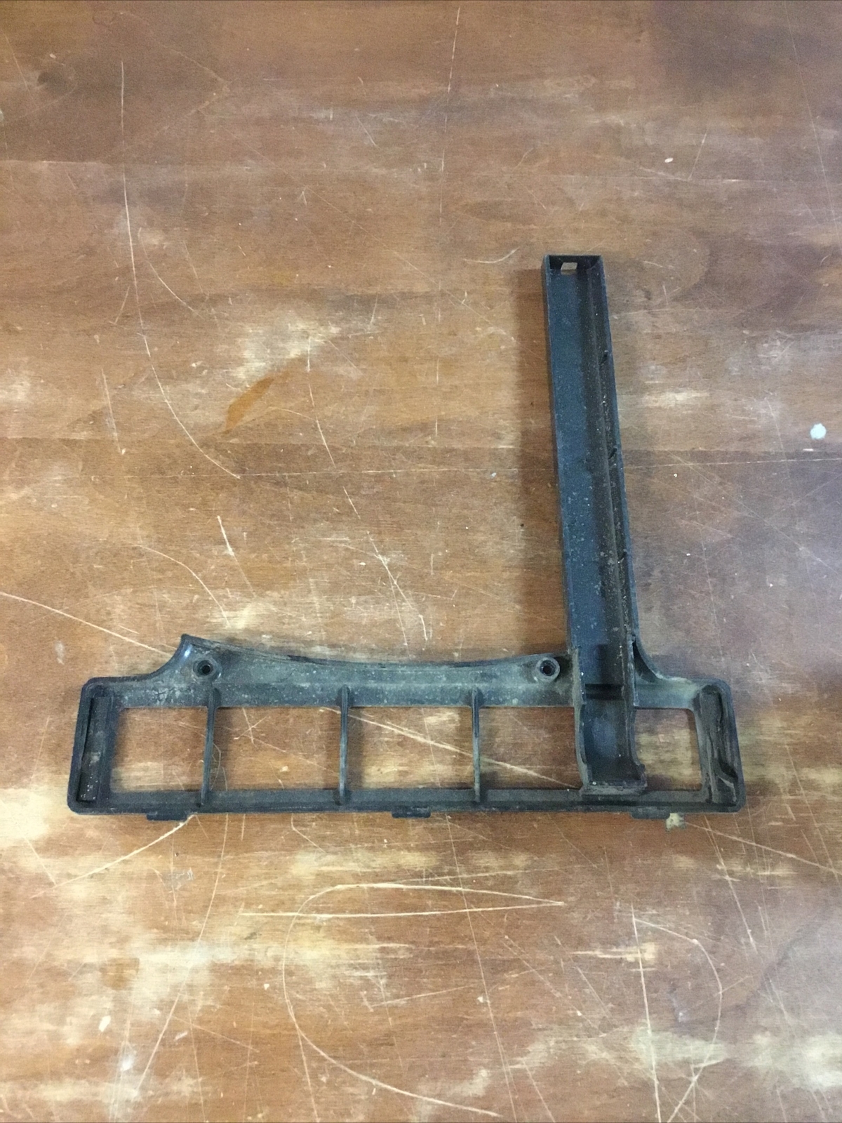 Dirt Devil Roommate Bottom Plate U-621