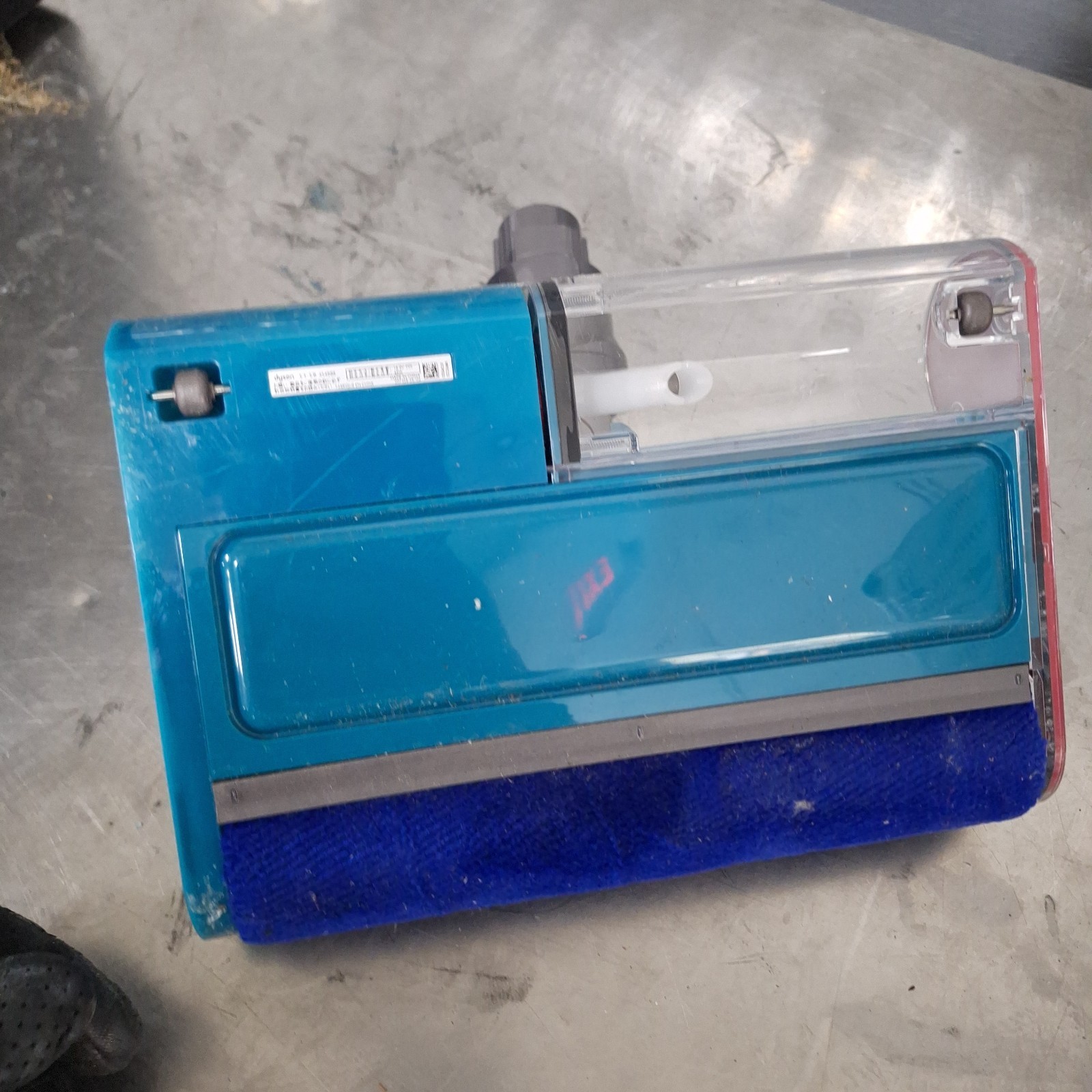 Dyson 454888 Submarine Head wet roller floor attachment for v15