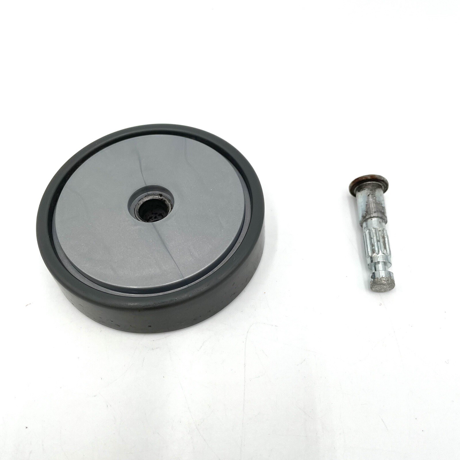 SHARK NV42 NV70 NV71 UV420 NV60 NV141 LEFT OR RIGHT WHEEL W/ PIN OEM PART GRAY