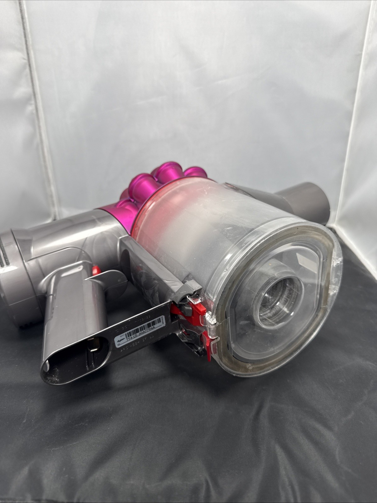 Dyson V7 Trigger Handheld Cordless Vacuum Tested Working No Battery