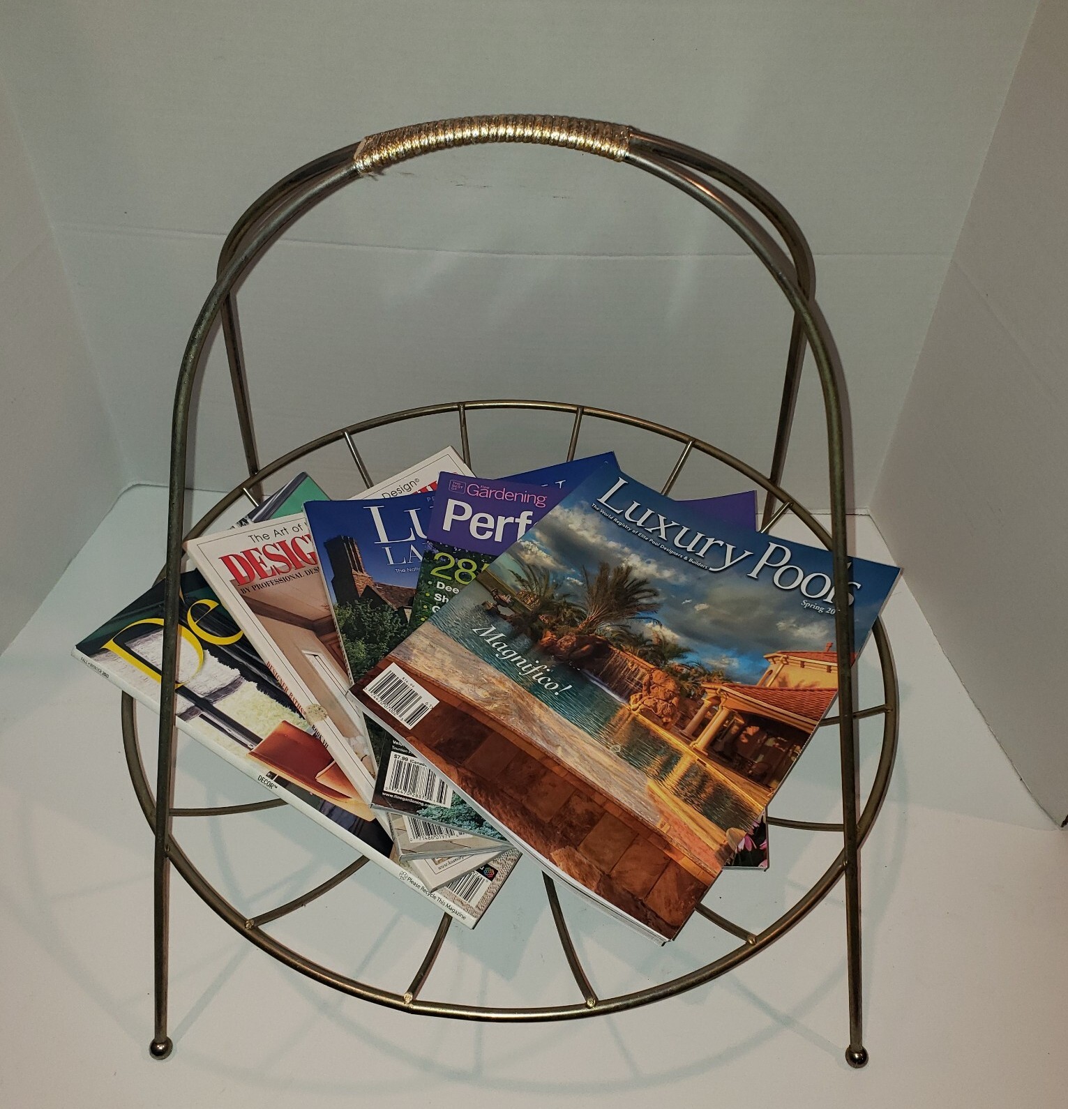 Magazine Rack Brass Atomic Art Round MCM Nouveau Deco Mid Century Rare Vintage
