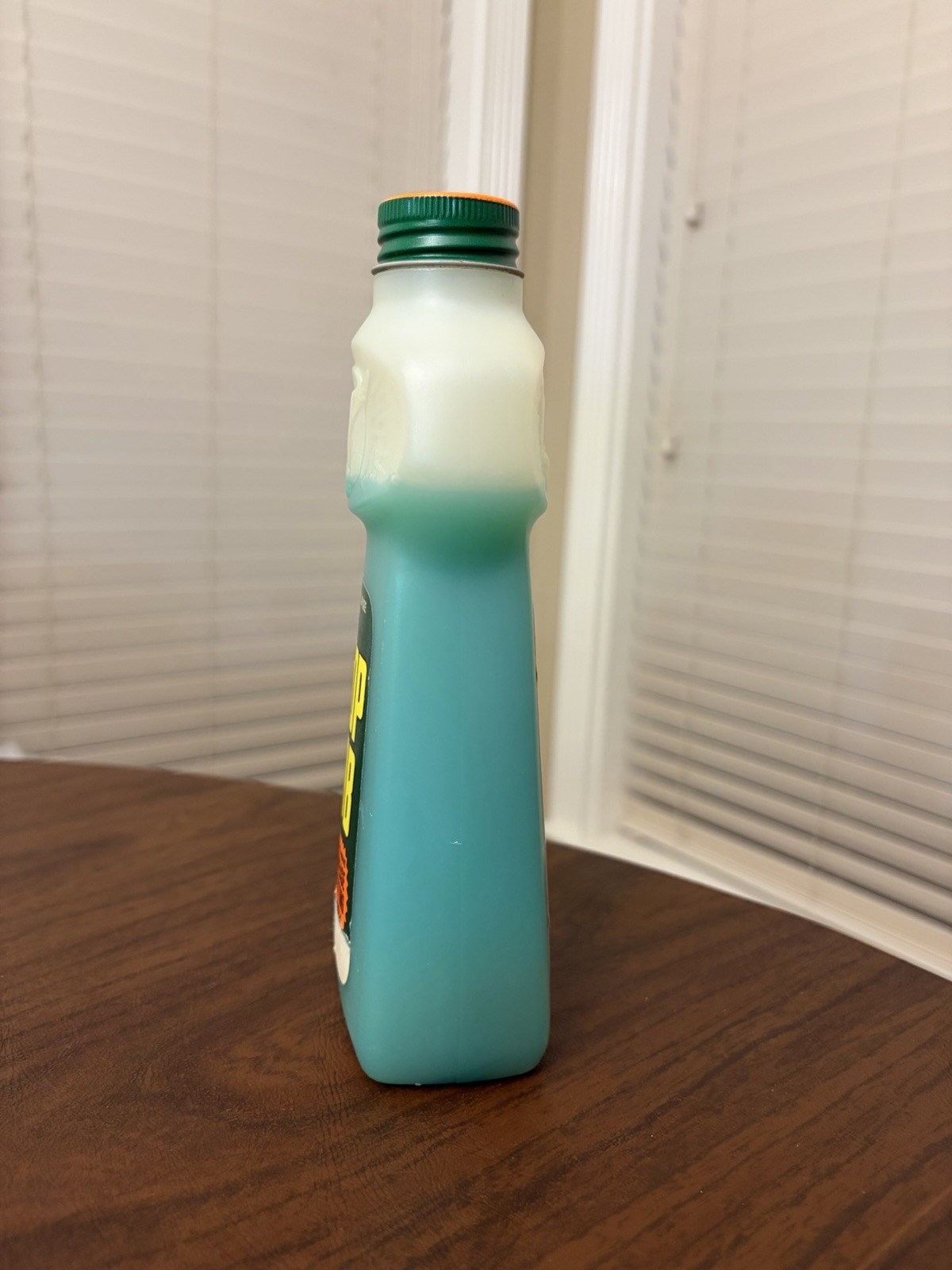 Vintage Top Job Heavy Duty Cleaner Regular Size Bottle Retro 1970s Prop 15 fl oz