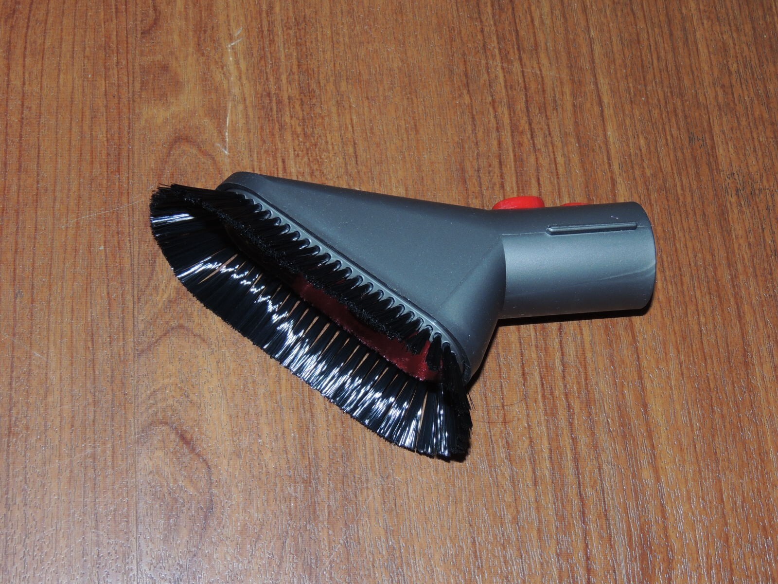 NEW – Genuine Dyson V15 V11 V10 V8 V7 Quick Release Mini Soft Dusting Brush Tool