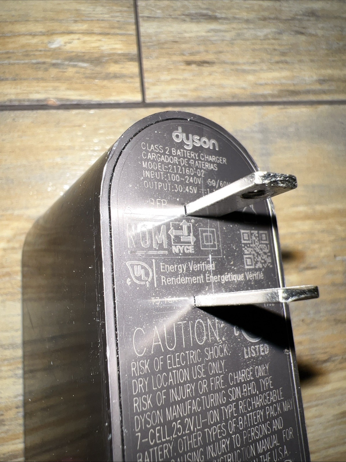 Genuine Dyson V10 V11 POWER ADAPTER CHARGER CORD 30.45V 50/60Hz 1.0A # 969350-02