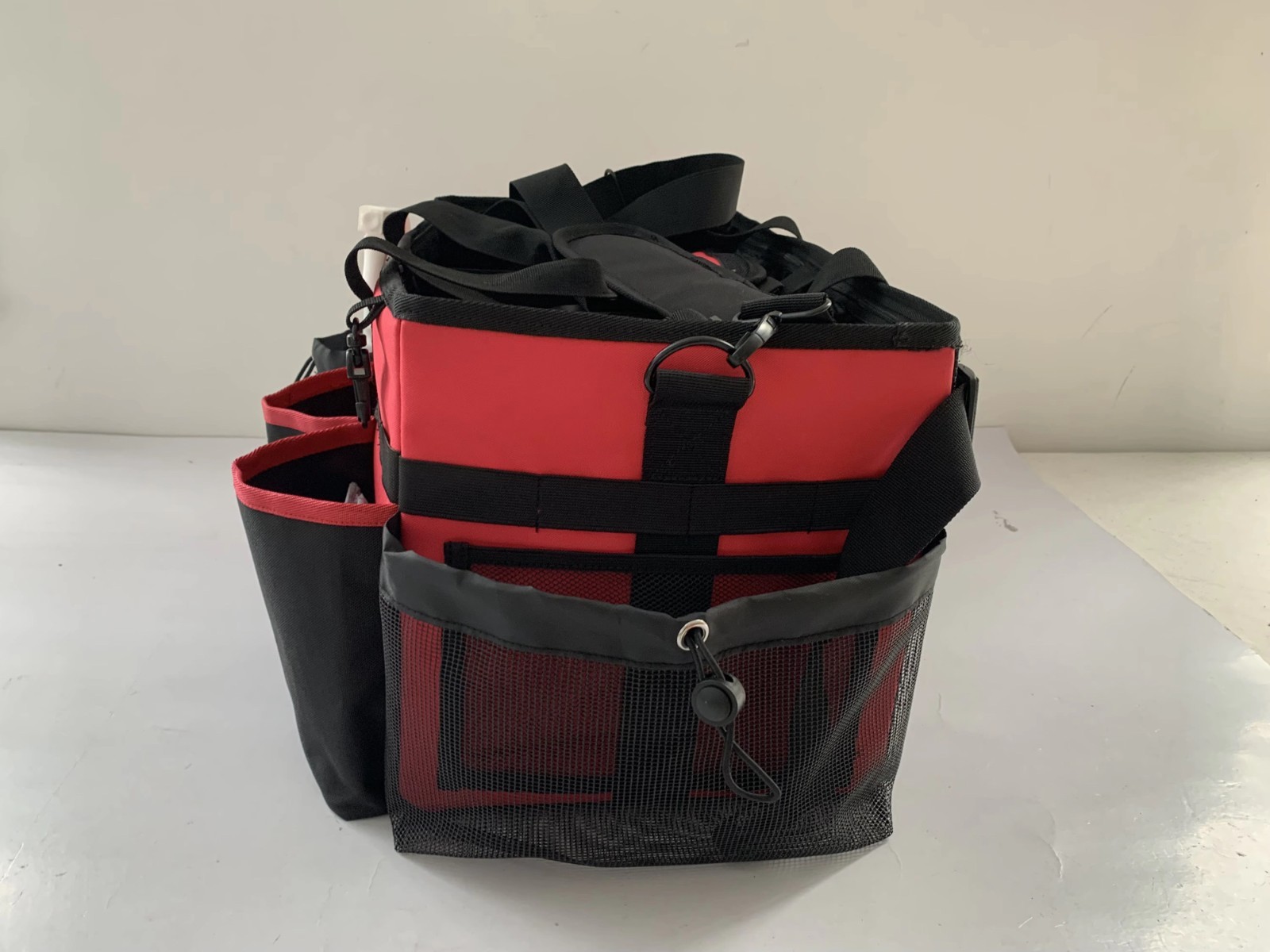 Heavy-Duty Caddy Bag wid Free spray bottle & Towls,Shoulder strap,waist belt.Red