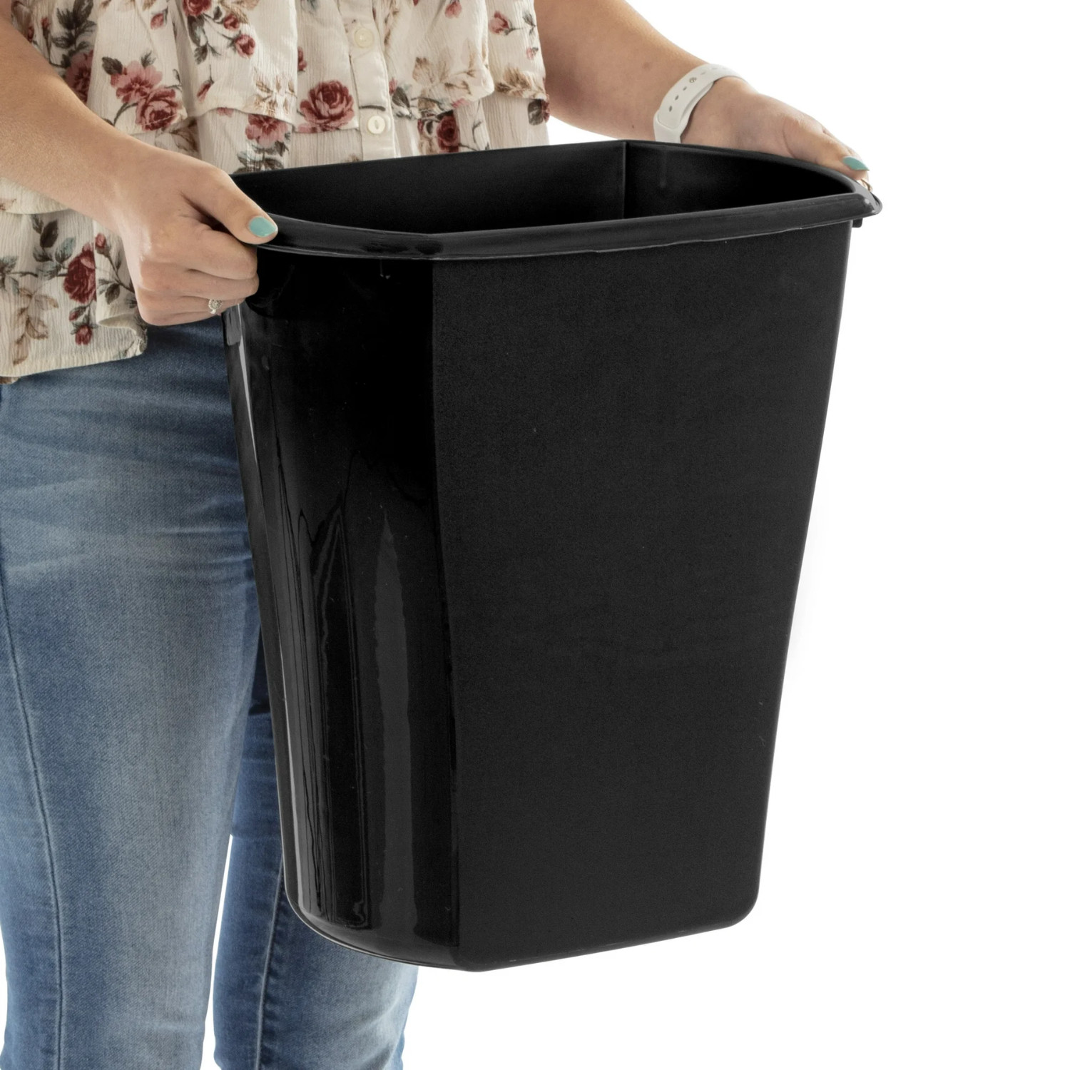 Sterilite Trash Can, Plastic Bathroom or Office Wastebasket, 5.5 Gallon, Black