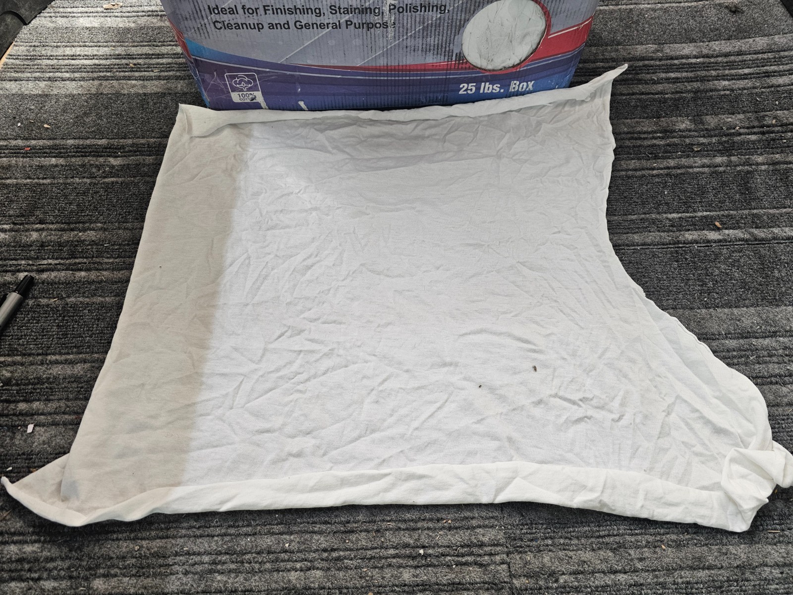 SupremePlus Premium White T-Shirt Cleaning Rags 25 lbs. White Cotton NR1125CBX