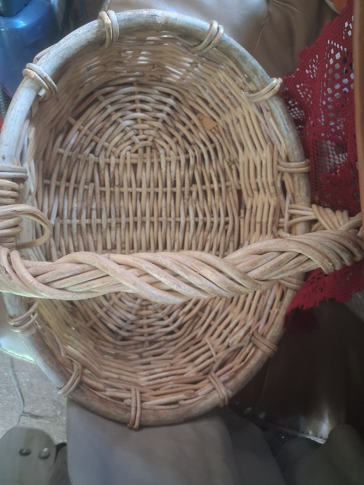 Oval Brown Wicker Woven Storage Basket w/ Handle, 12 in H 11 in L 15 cm W