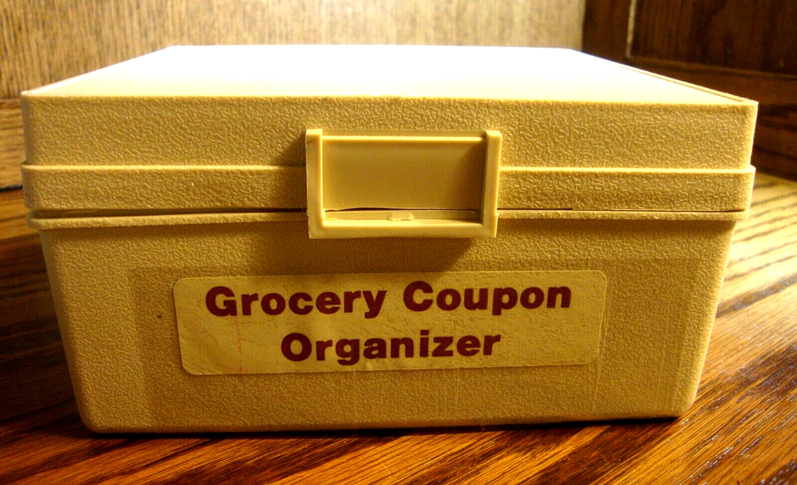 Vtg Grocery Coupon Organizer Master File.w/Dividers~Tan Plastic~Money Saver 652