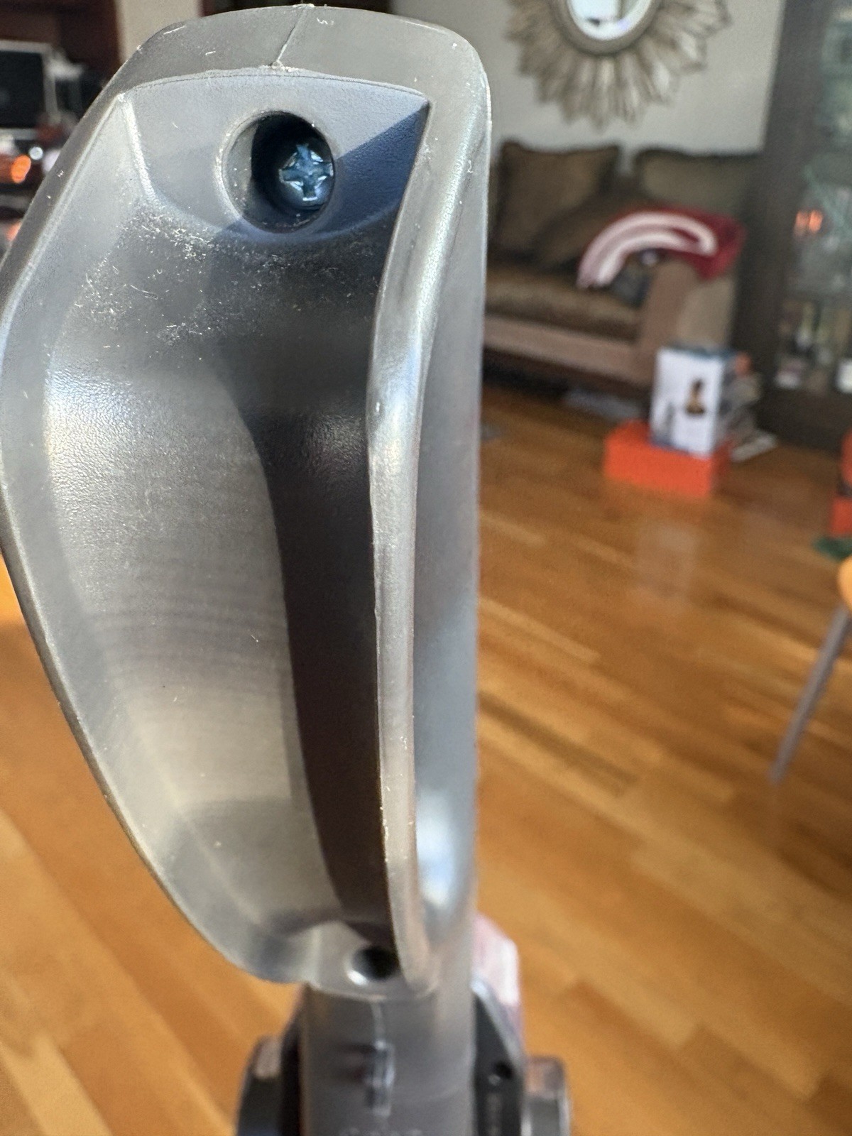 Hoover WindTunnel Tempo Vacuum – Upright Bagged -UH30301 in Miami.