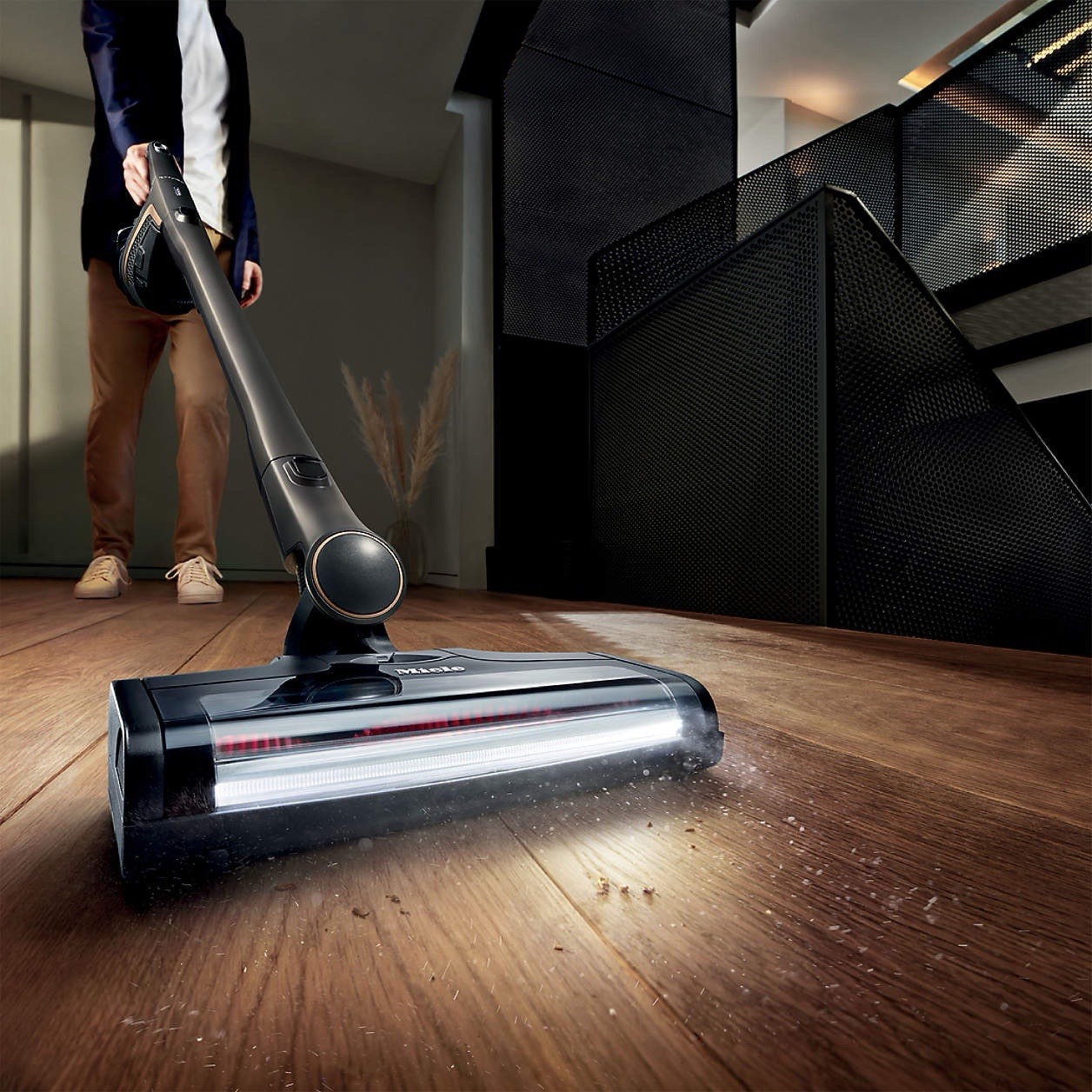 Miele Triflex HX2 Pro Cordless Bagless 2x Battery Stick Vacuum