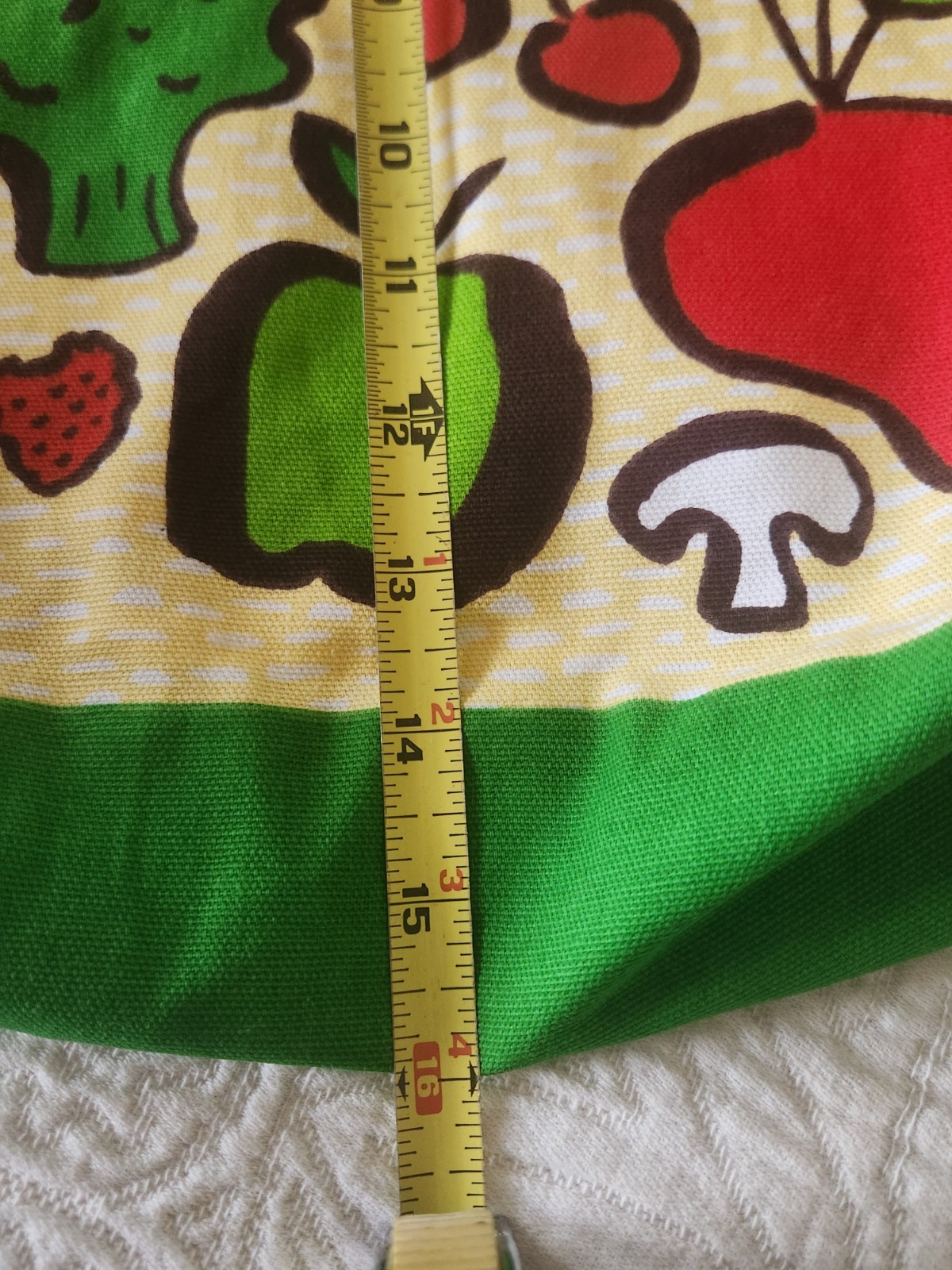 Trader Joe’s Reusesble Canvas Tote Grocery Bag Fruita And Vegetables VGC Clean