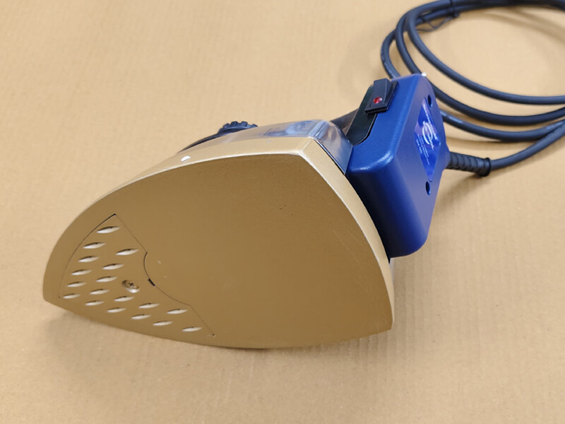 Best Silver Star Steam 1300 Watts 220V Electric Steam Iron Es-300L + Free Ship
