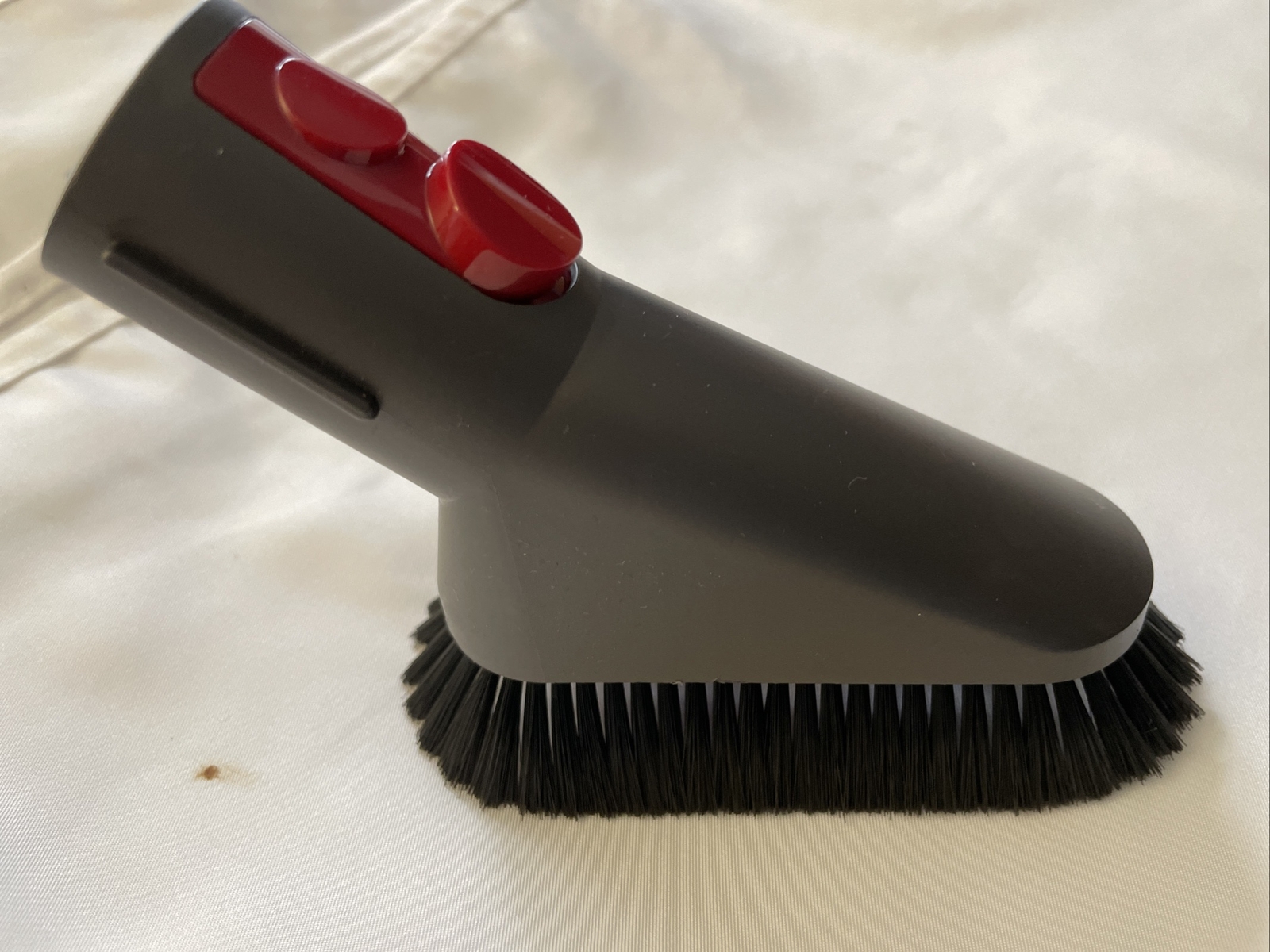 GENUINE Dyson Mini Soft Dusting Brush Quick Release Tool for V8, V10, V7, V11