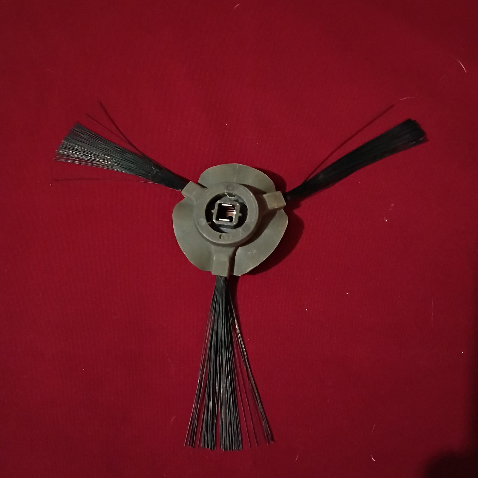 Shark MATRIX Robot Vacuum UR2360EEUS Side Brush 3-arm Spinning REPLACEMENT PART