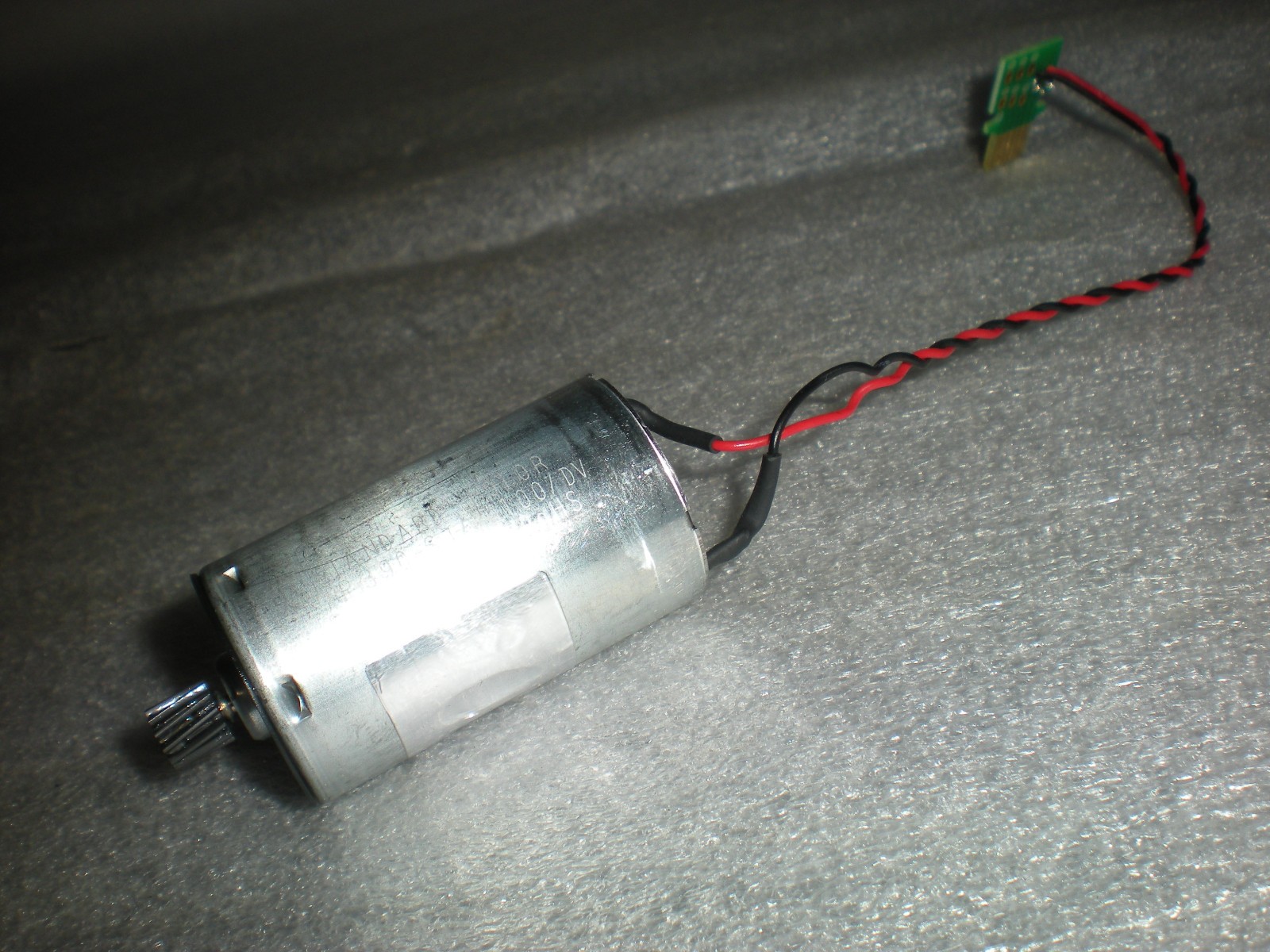 OEM Roomba iRobot Cleaning Head Roller Brush Motor i2 i3 i4 i5 i6 i7 i8 J6 j7 j8
