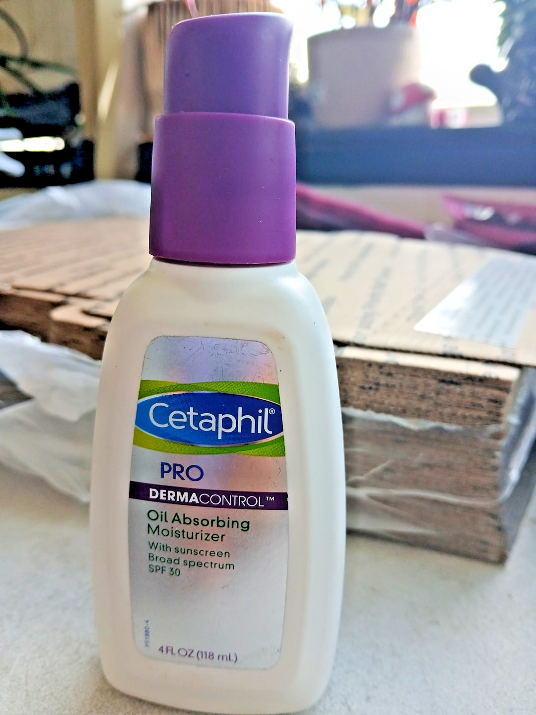 Cetaphil DermaControl Oil Absorbing Moisturizer with SPF 30 4 fl oz – 4 fl oz (