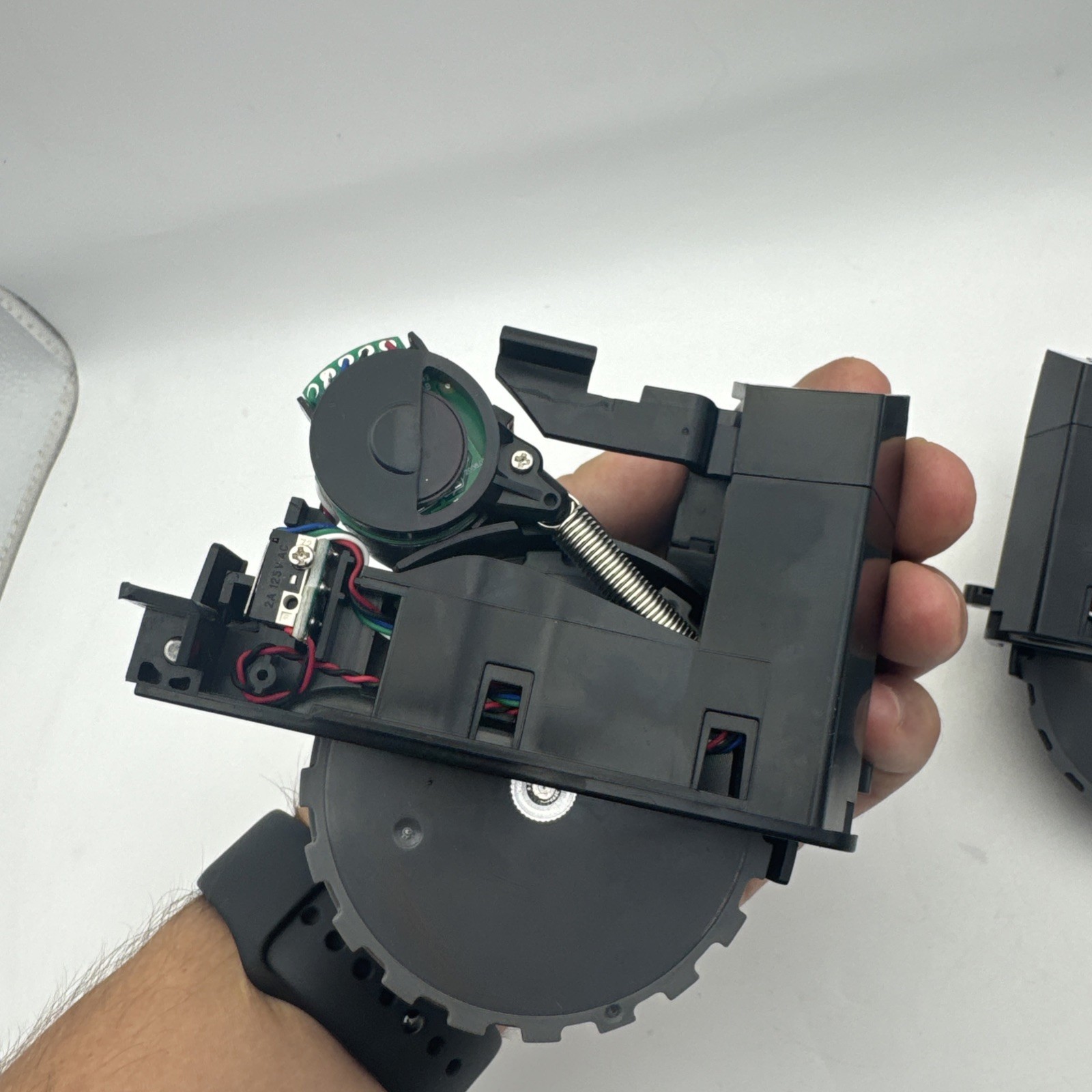 Left and Right Drive Wheel Module For iRobot Roomba S9 (9150)/S9+ (9550) Wheels