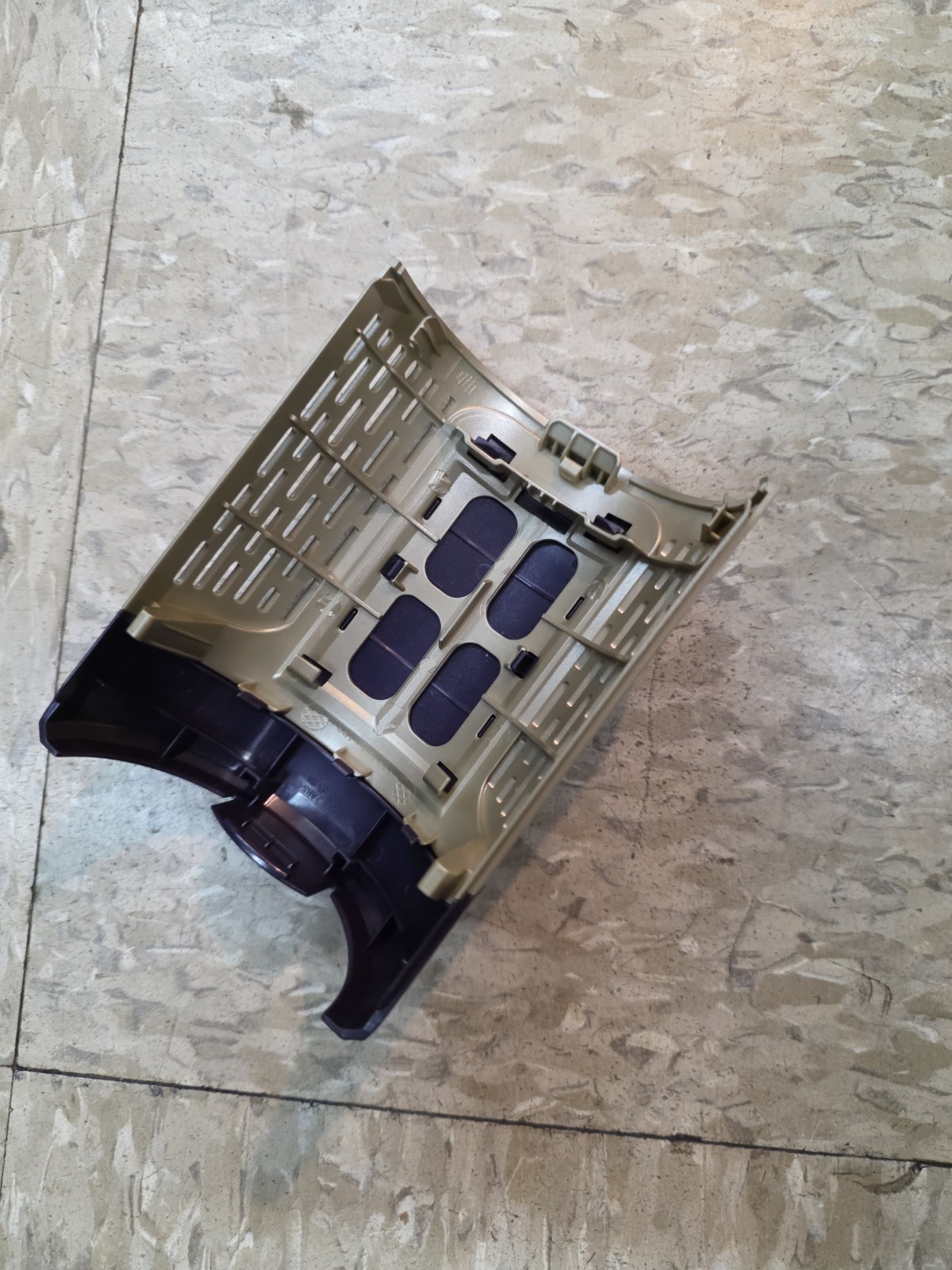 NEW Filter Cover Assembly for Shark HZ4002 POWERDETECT Corded Stick Vacuum