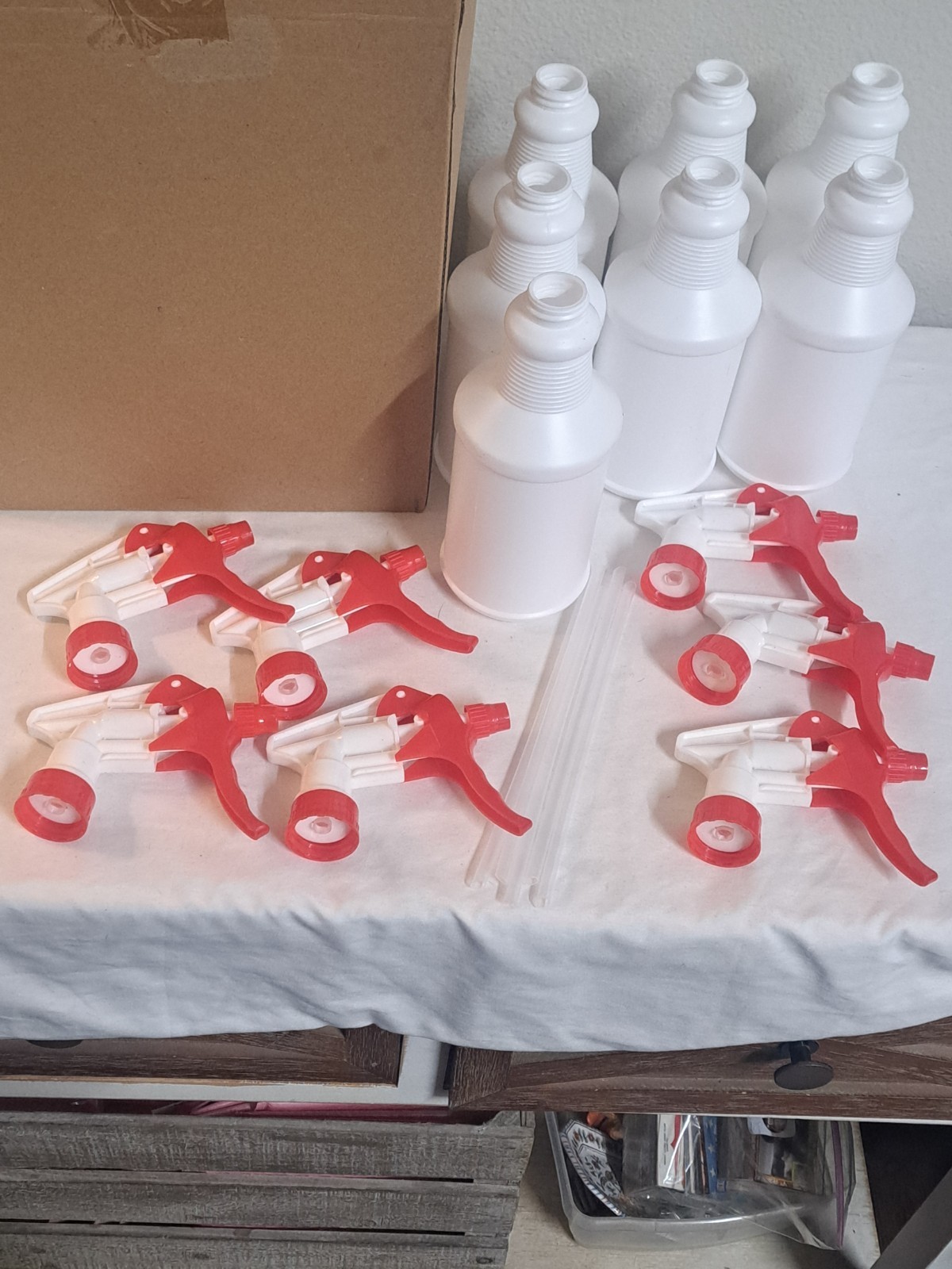7 Pack 16oz Spray Bottles Empty Plastic Cleaner Bottles Red White Set
