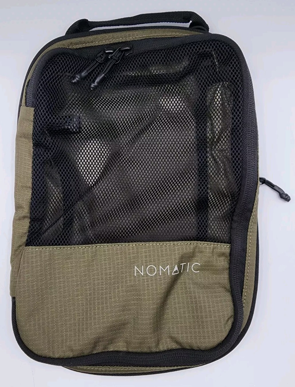 Nomatic Olive Green Medium 11.5″W × 7.75″H ACCUMD-KAL-01 Shoe Packing Cube