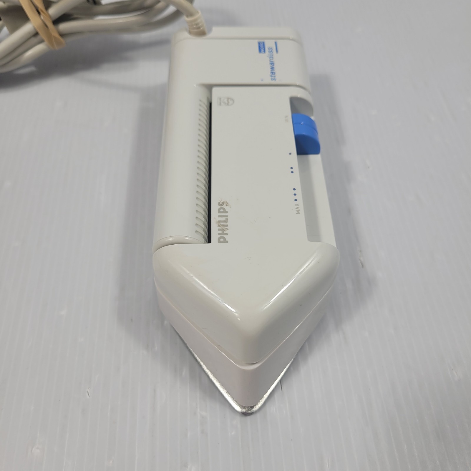 VTG Philips World Stewardess Travel Iron | Folding Handle | European Type C Plug