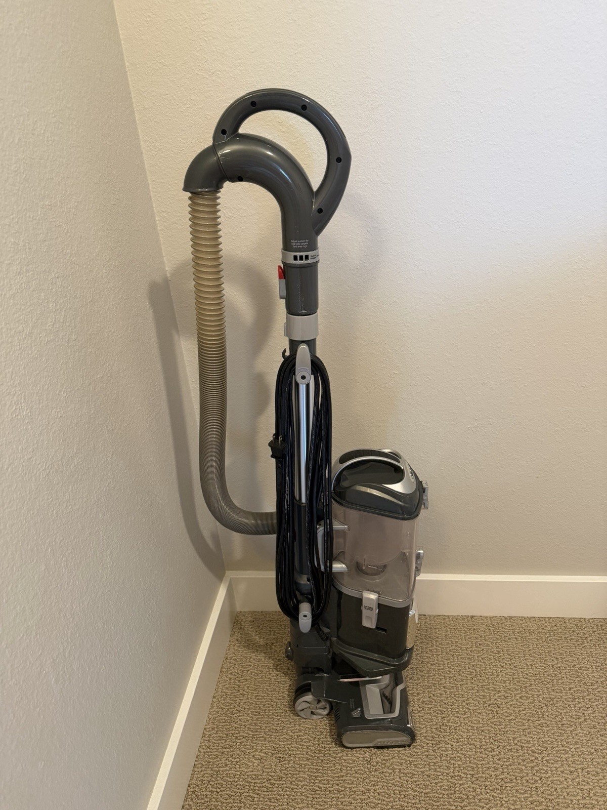 Shark Navigator Professional Lift-Away-Used and In Great Condition. Tested