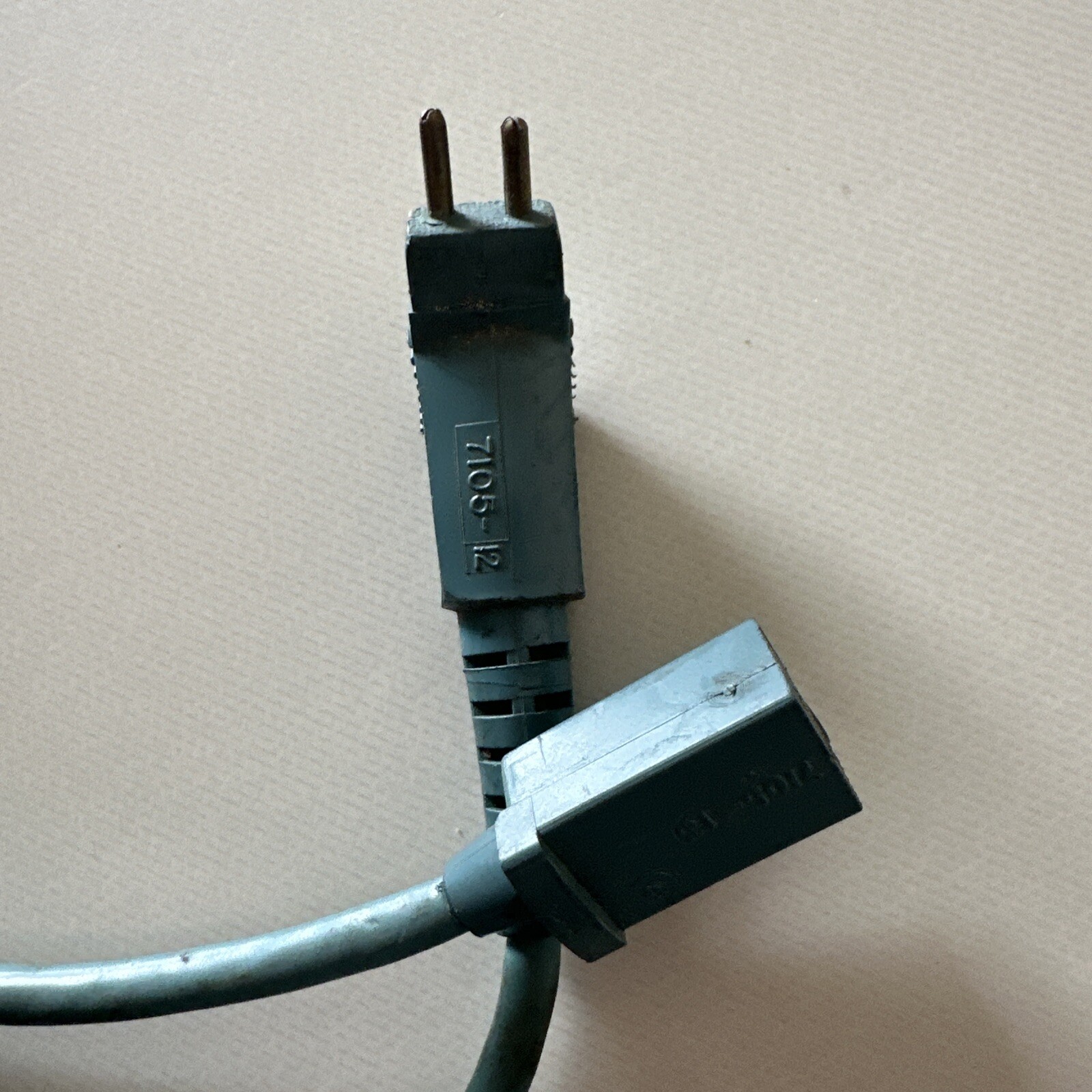 Unknown 40” Electrolux Power Adapter